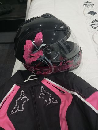 Casco moto mujer, talla S
Chaqueta talla S