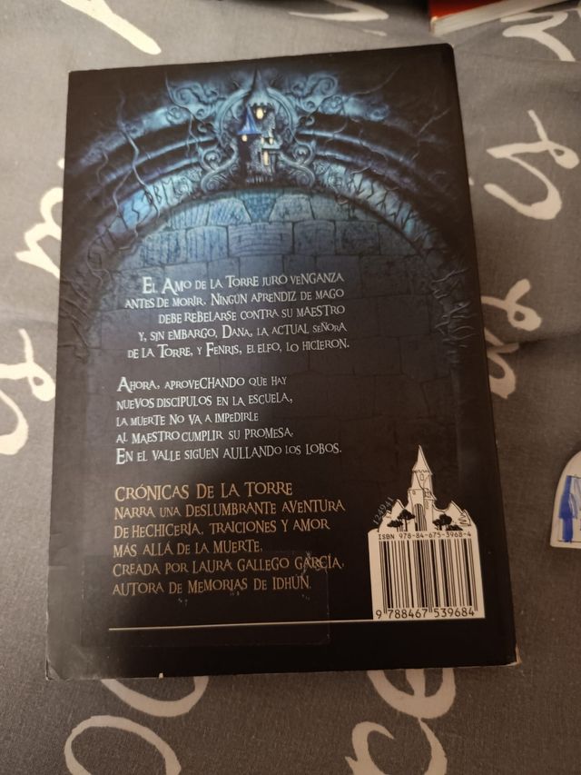 Crónicas de la Torre I. El Valle de los Lobos (...