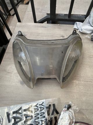 Faros Yamaha Majesty 125