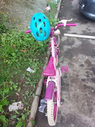 Bicicleta niña 16" usada