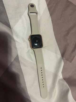 Apple Watch SE - Beige/Oro