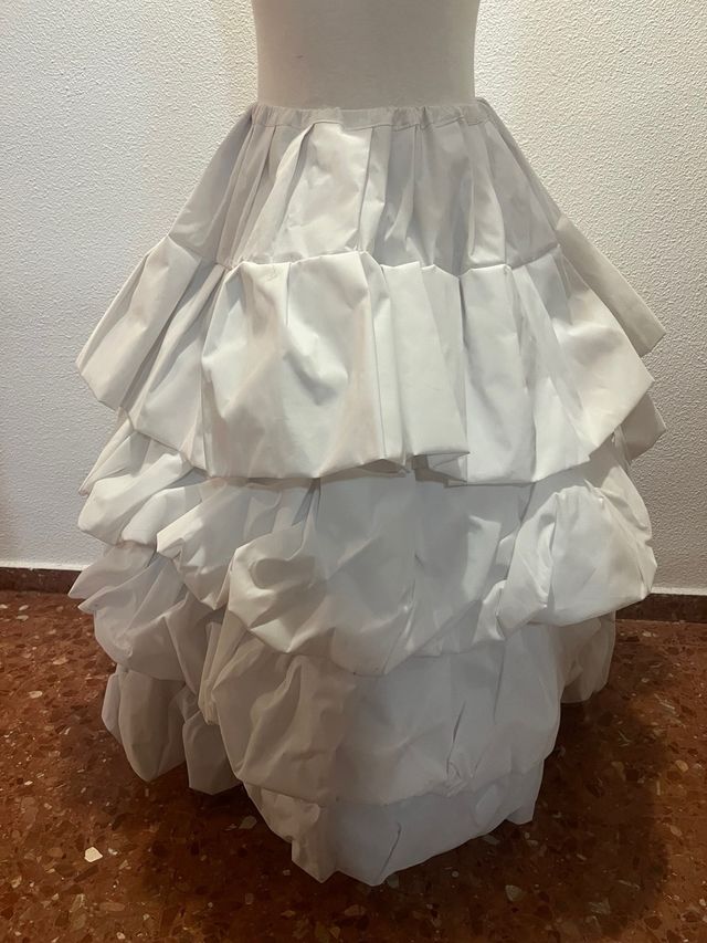 Cancán 4 volantes blanco talla 90.