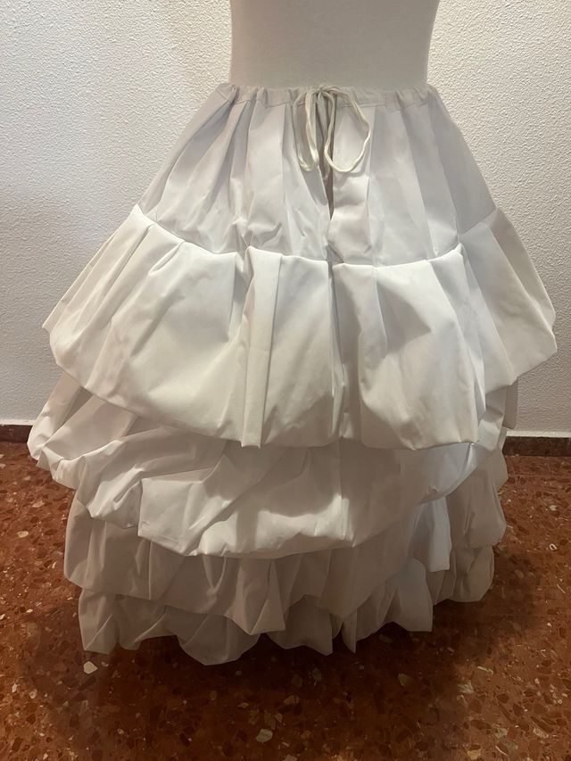 Cancán 4 volantes blanco talla 90.