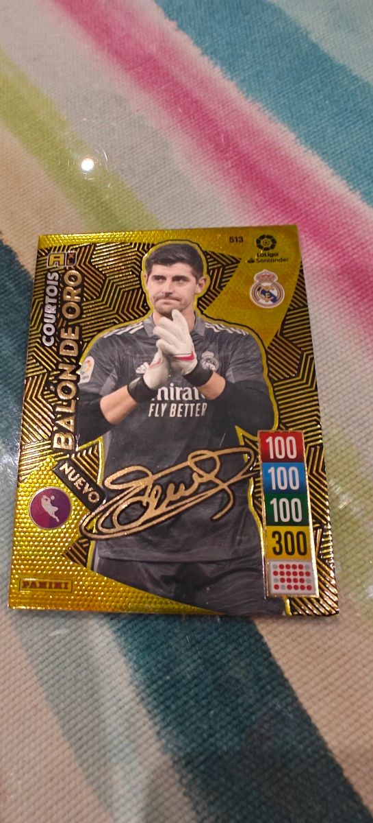 Adrenalyn 2021-22 Courtois