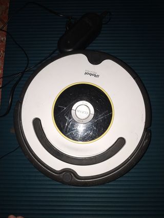 Roomba 620 - Aspiradora robot para despiece