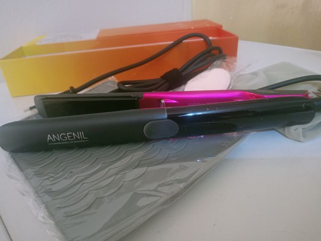 Piastra per capelli ANGENTIL - nera e rosa