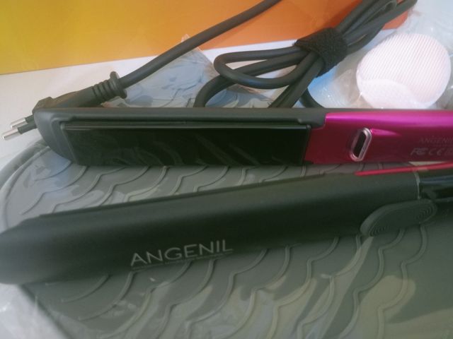 Piastra per capelli ANGENTIL - nera e rosa