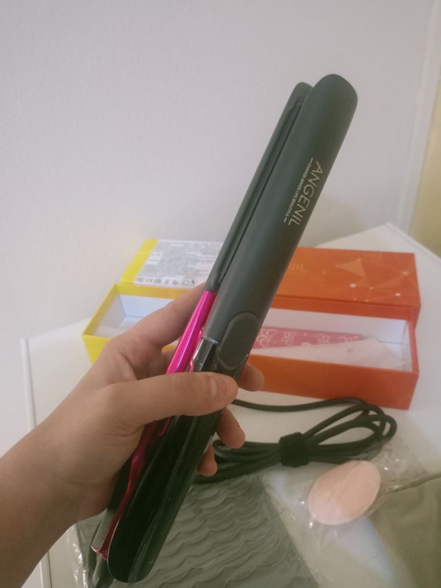 Piastra per capelli ANGENTIL - nera e rosa