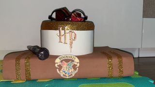 Torta finta Harry Potter in gomma eva