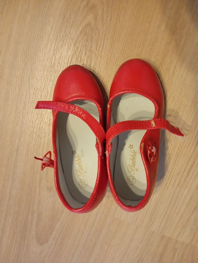 Zapatos rojos niña talla 23