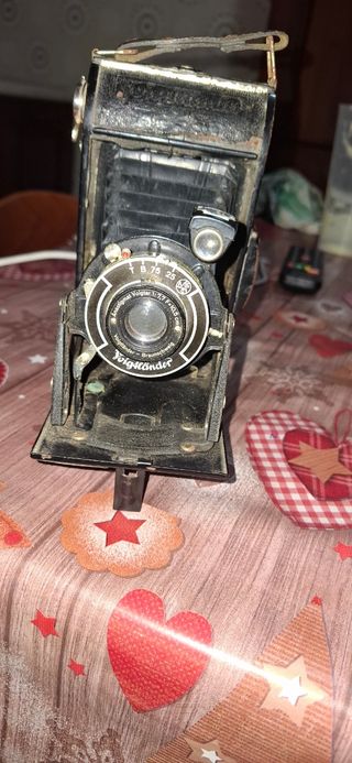 Nettar - Macchina Fotografica Antica