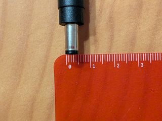 Adaptador de corriente 9V 2000mA