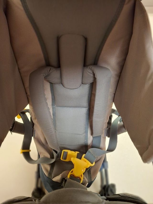 Mochila portabebés Deuter Kid Comfort Lite