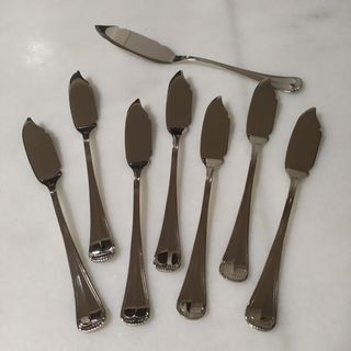 8 Coltelli per spalmare pesce argentato