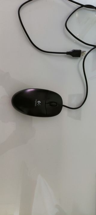 Ratón Logitech - Negro