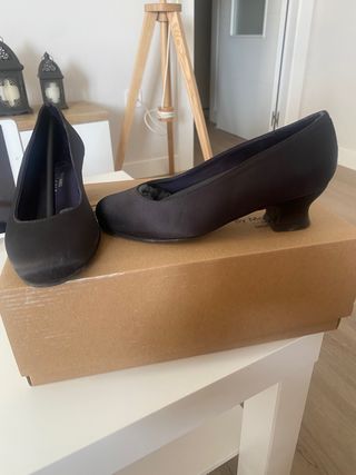 Zapatos alicantina niña talla 30