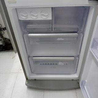 Oferrta 200-15=185
Nevera LG combi altura2mtr con 
