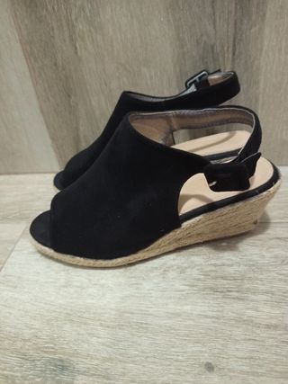Cuñas negras esparto mujer