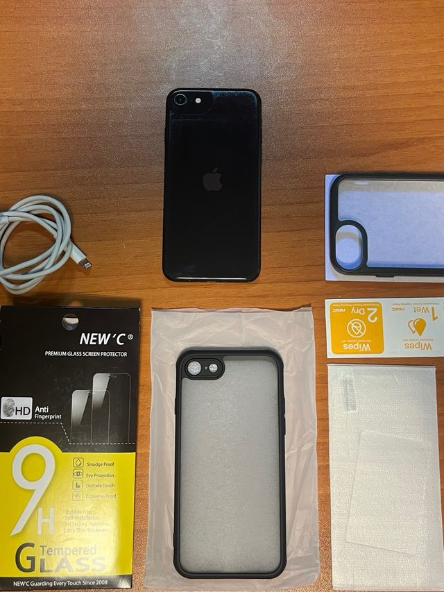 iPhone SE 2020 128 GB negro + funda + protector