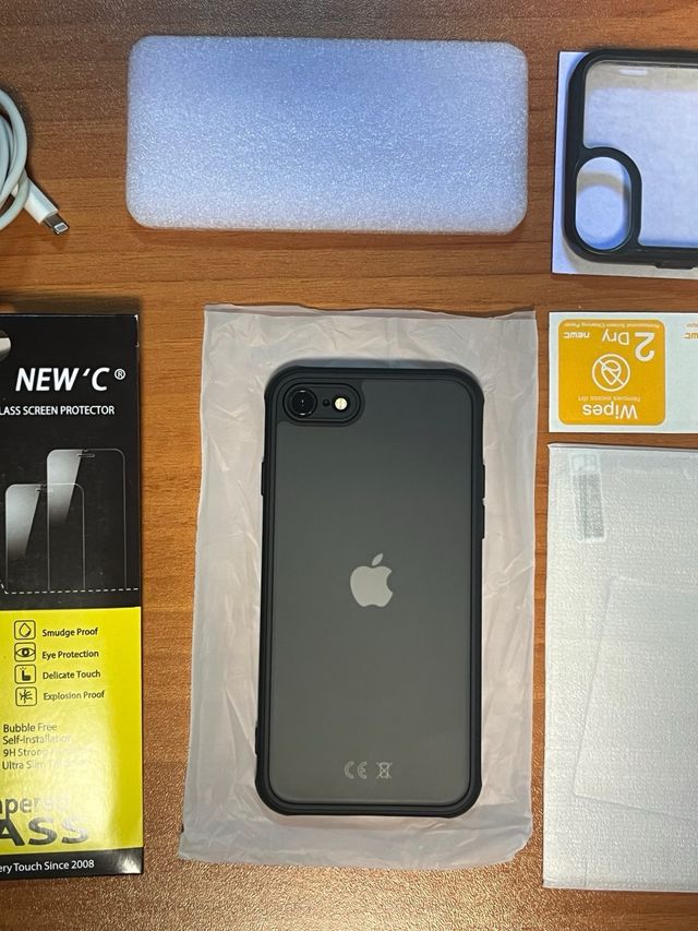 iPhone SE 2020 128 GB negro + funda + protector