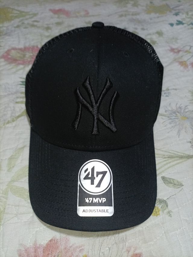 Gorra 47 MVP negra ajustable