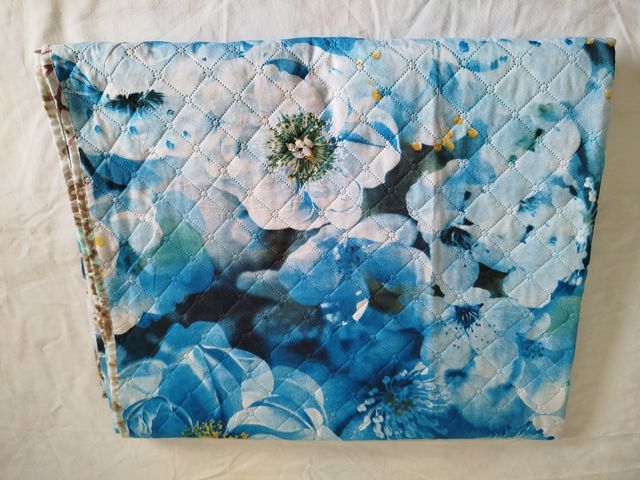 Copriletto singolo azzurro fiori