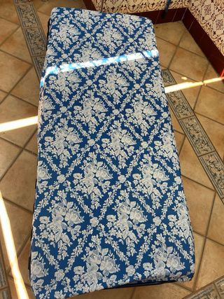 Cama plegable azul marino