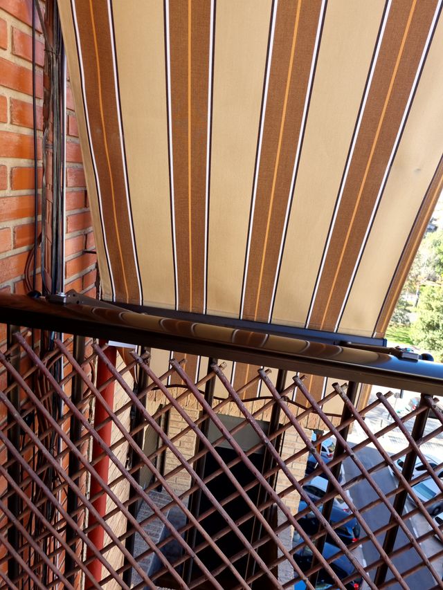 Toldo Totalmente Nuevo - Rayas Beige y Marrón