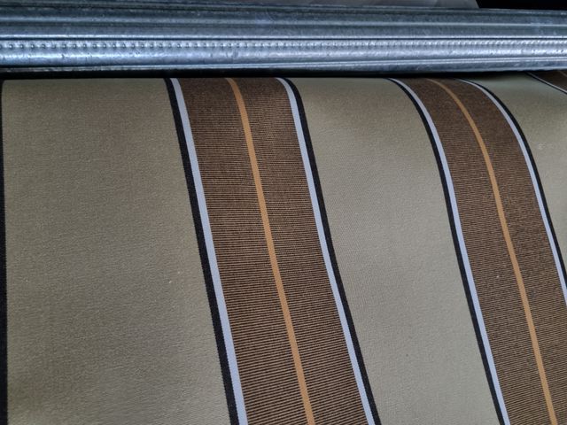 Toldo Totalmente Nuevo - Rayas Beige y Marrón
