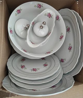 Vajilla porcelana.80 piezas,platos,café,ensala