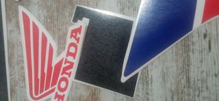 Pegatinas Benetton depósito moto