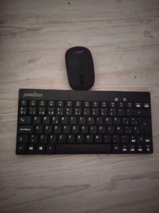 Teclado y ratón Perixx - Negro/Rojo