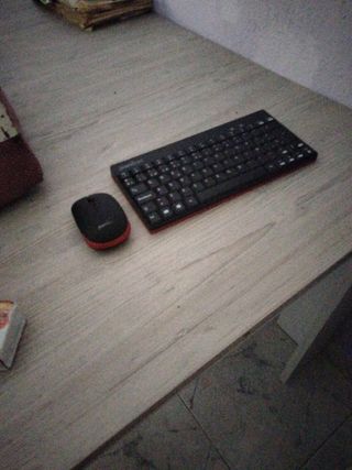 Teclado y ratón Perixx - Negro/Rojo