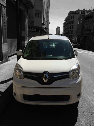 Renault Kangoo silla de ruedas 