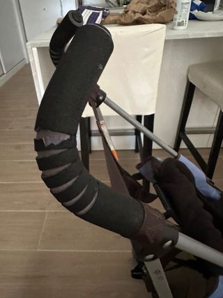 Silla de paseo McLaren. azul y marron