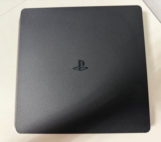 PS4 (PlayStation 4) Slim Negra
