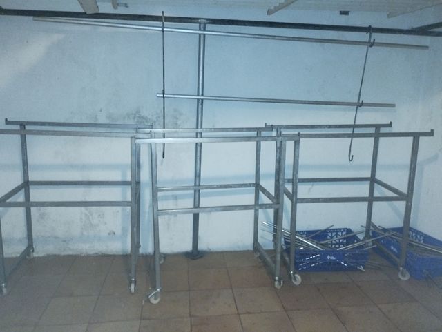 Carros colgar embutidos acero inoxidable