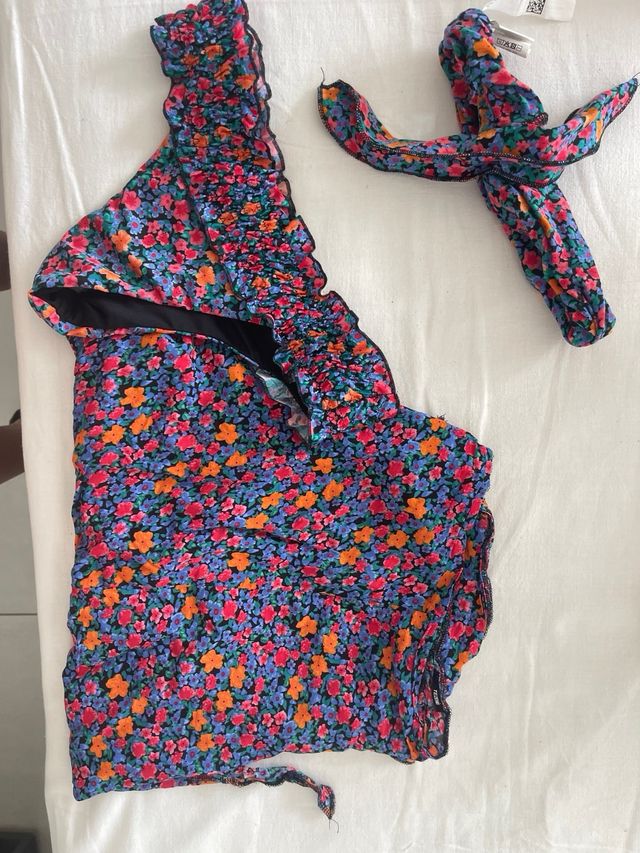 Tezenis - Bikini e gonna floreali