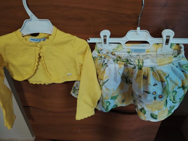 Conjunto Mayoral niña 2 años: falda+chaqueta