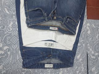 Lote de tres pantalones de levi's Springfield JVZ