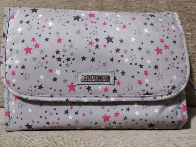 Tuc Tuc cambiador portatil bebé estrellas