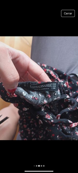Vestido Stradivarius XS - Flores