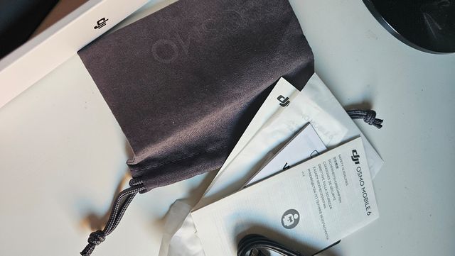 Estabilizador DJI Osmo Mobile 6