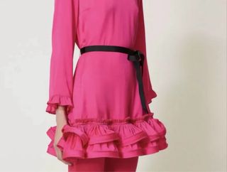 Abito corto rosa satin con balze firmato Twinset