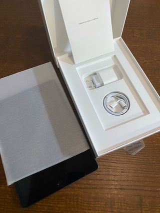 iPad 9th Gen.WiFi+SIM, nuovo e gratuito intwatch