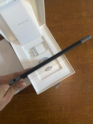 iPad 9th Gen.WiFi+SIM, nuovo e gratuito intwatch