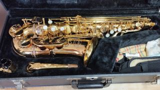 Sax Contralto Mib Jupiter Jas-567-565