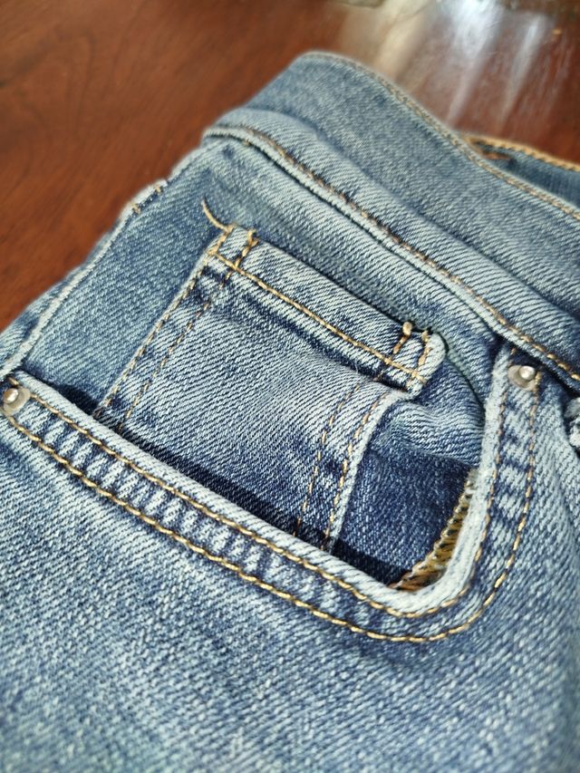 Jeans skinny donna vita alta – comodi e versatili