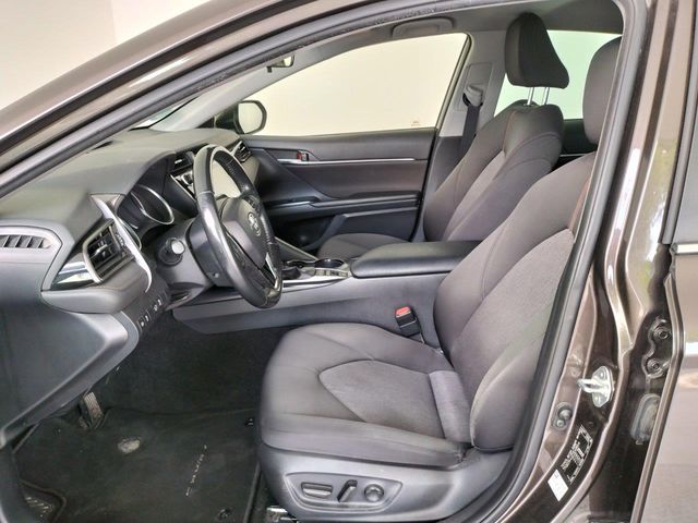 TOYOTA CAMRY 220H ADVANCE