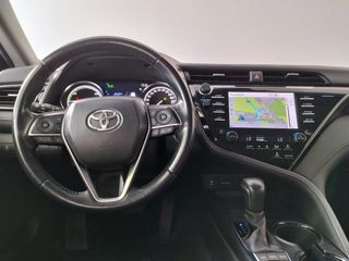 TOYOTA CAMRY 220H ADVANCE